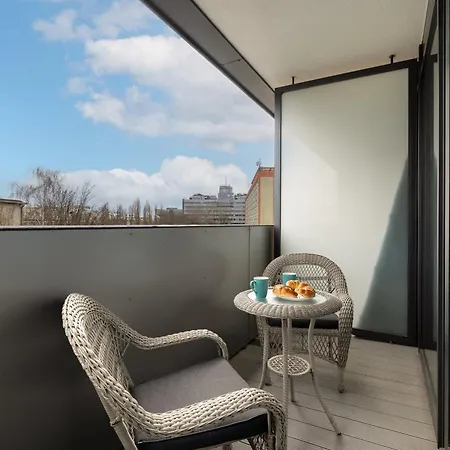 Modern Apartments With Swimming Pool In Hanza Tower By Noclegi Renters Szczecin Exterior photo