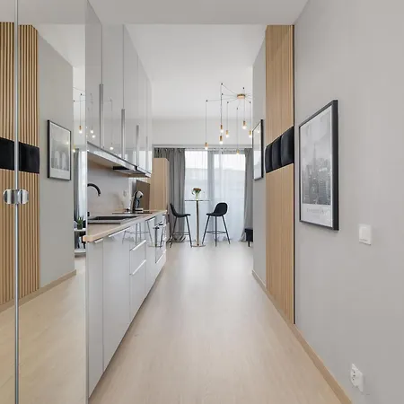 Modern Apartments With Swimming Pool In Hanza Tower By Noclegi Renters Szczecin Exterior photo