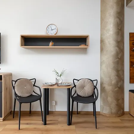 Modern Apartments With Swimming Pool In Hanza Tower By Noclegi Renters Szczecin Exterior photo