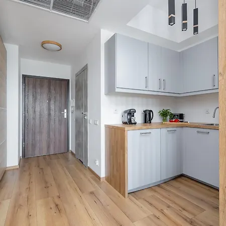 Modern Apartments With Swimming Pool In Hanza Tower By Noclegi Renters Szczecin Exterior photo